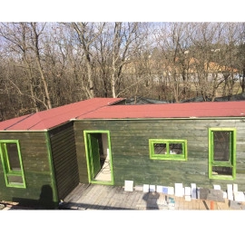 Vineyard House - Wooden Building